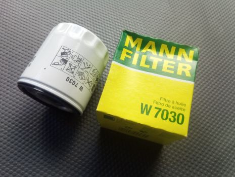 Фильтр масляный JEEP/DODGE, MANN (W7030) (4892339AA)