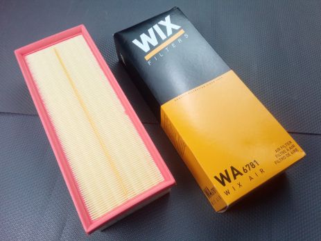 Фильтр воздушный VAG, WIX (WA6781) (1K0129620D)
