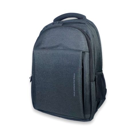 Міський рюкзак, два відділи внутрішня кишеня,фронтальні кишені бокові кишені розм: 50*32*20 чорний