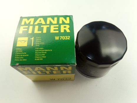 Фильтр масляный RENAULT, MANN (W7032) (152089599R)
