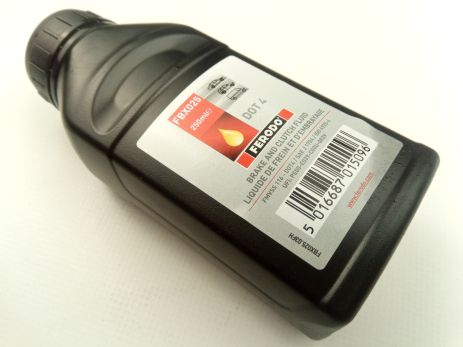 Тормозная жидкость FERODO DOT-4 0,25 л. (FBX025) (B000750M1)