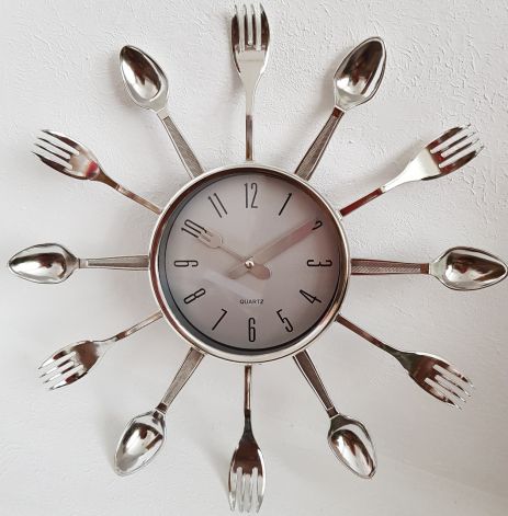 Годинник кухонний (33 см) "Ложки-вилки" Середні столові прилади сріблясті Time