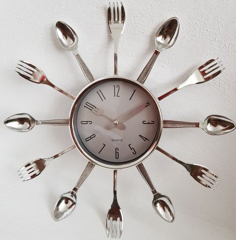 Годинник кухонний (33 см) "Ложки-вилки" Середні столові прилади сріблясті Time