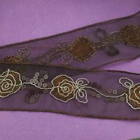 Тесьма коричневая фатин с пайетками и вышивкой Розы