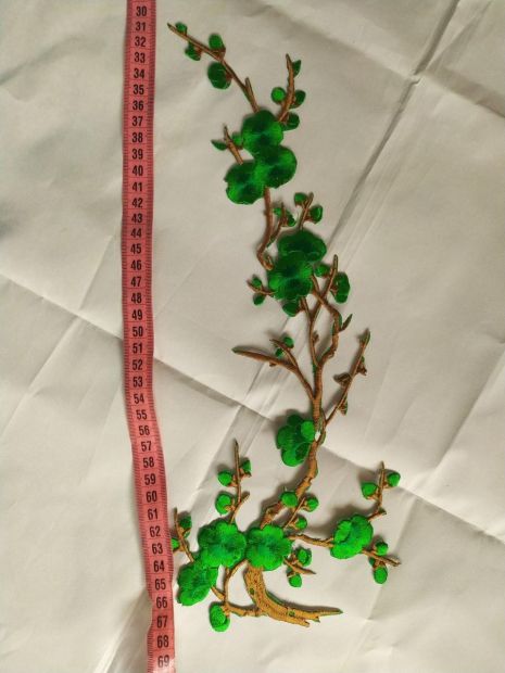 Нашивка на клеевой основе Ветвь сакуры Зелёное соцветие 41*18 см