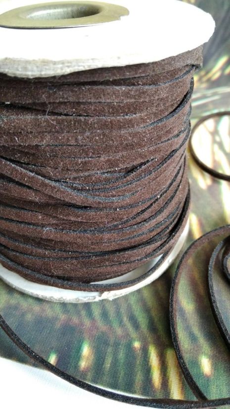 Замшевий шнурок шоколад 3 мм