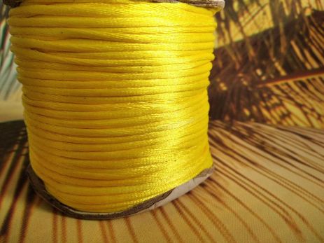 Шнурок декоративний жовтий 3 мм