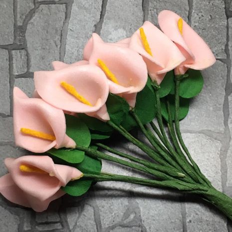 Цветок калла персиковая на ножке, фоамиран