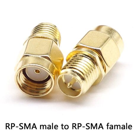 SMA перехідник з RP-SMA male на RP-SMA female зі штирком з 1-ї сторони