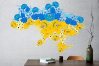 Интерьерная наклейка на стену Карта Украины Цветы