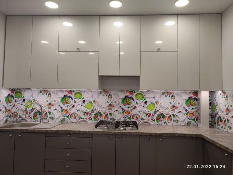 Панели на кухонный фартук ПЭТ с фруктами, с двухсторонним скотчем 62 х 305 см, 1,2 мм