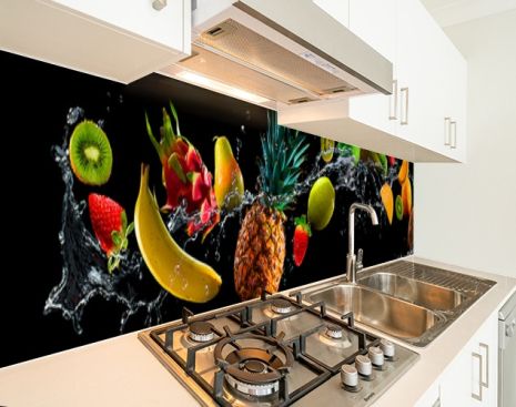 Наклейка на кухонный фартук 65 х 250 см, фотопечать с защитной ламинацией фрукты в брызгах воды (БП-s_ed604-2)