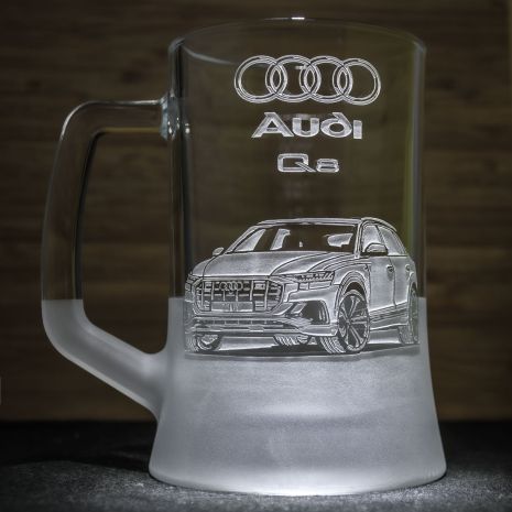 Бокал для пива с гравировкой Audi Q8 SandDecor