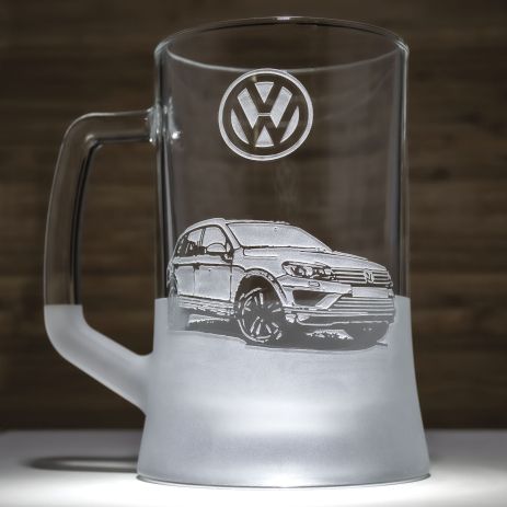 Подарунок для автомобіліста Келих для пива з гравіюванням Volkswagen Touareg SandDecor