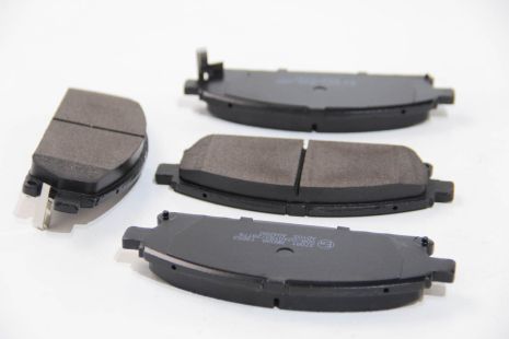 Колодки передние тормозные NISSAN PATHFINDER/X-TRAIL дисковые, ABS (37081)