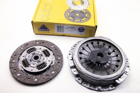 Комплект зчеплення 306/406/Xantia 2.0 та 16V 92-(215mm), NATIONAL (CK9370)