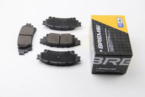 Колодки задние тормозные Prius/Lexus GS/IS 09- (Akebono), Bremsi (BP3534)