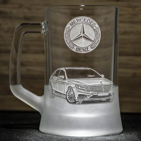 Пивной бокал с гравировкой автомобиля Merсedes S-class - подарок для автолюбителя