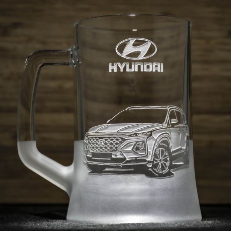 Пивной бокал с гравировкой автомобиля Hyundai Santa Fe - подарок для автолюбителя