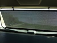 Шторка сонцезахисна в авто рулонна 100х57 см Carlife SS100