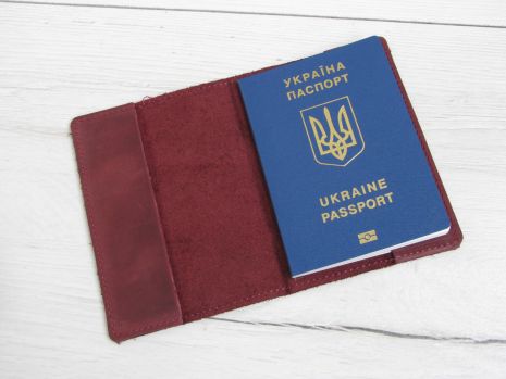 Шкіряна обкладинка для паспорта GS бордова