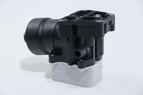 Корпус масляного фільтра з теплообмінником VW Caddy III/Crafter/T5 1.6TDI/2, Autotechteile (3117003)