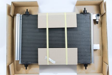 Радиатор кондиционера Citroen C5 II/III/C6/Peugeot 407 1.6-3.0D 04-, MAHLE (AC585001S)