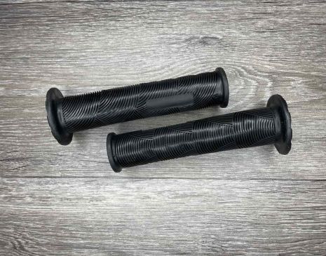 Ручки вело керма "Черепаха" (грипси) гумові з бортом 135 мм Чорні