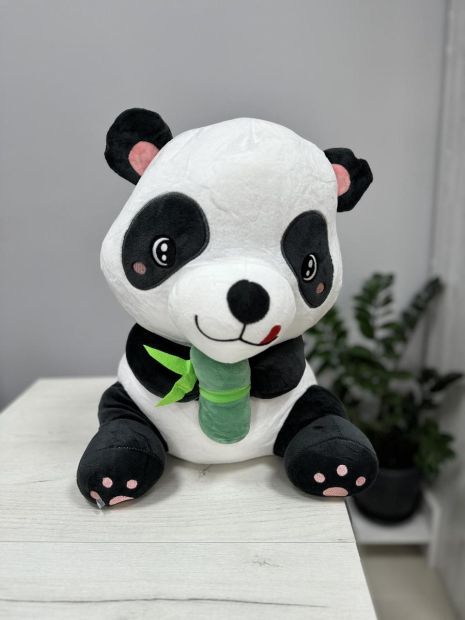 Мʼяка іграшка з пледом Панда
