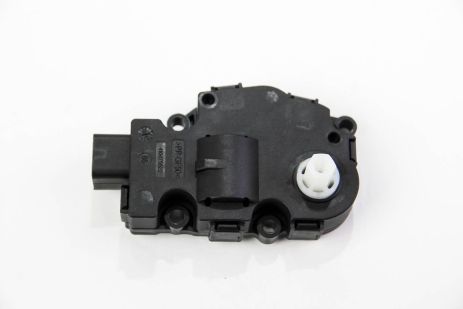 Привід заслінки обігрівача AUDI/BMW/MERCEDES/VW 08, MAHLE/KNECHT (AA18000P)