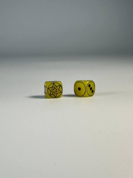Пара гральних кубиків для настільних ігор 12 мм, 806001