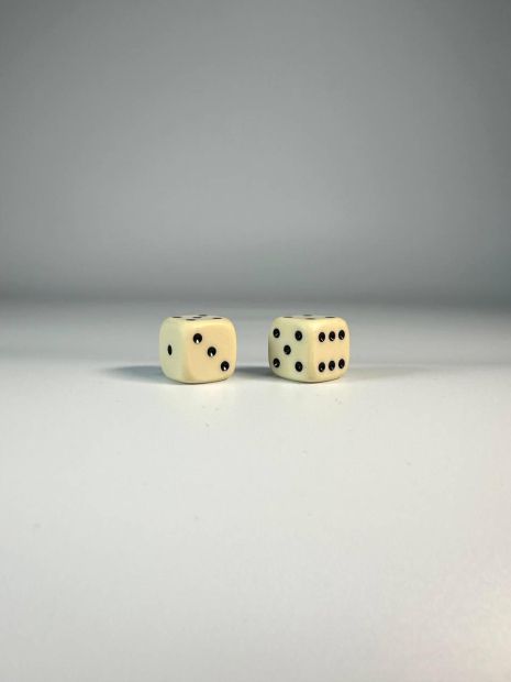 Пара гральних кубиків для настільних ігор (більярдна куля) 14 мм, 800905