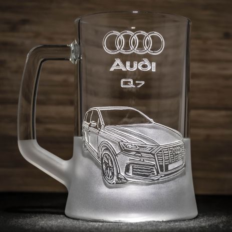 Бокал для пива с гравировкой Audi Q7 SandDecor