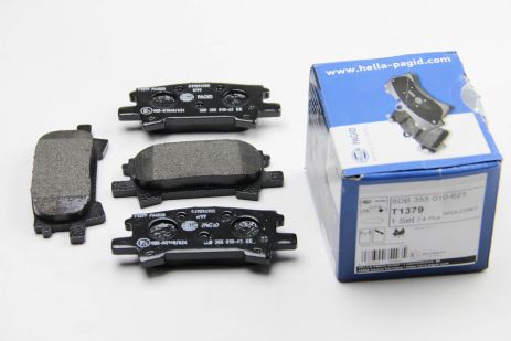 Комплект тормозных колодок, дисковый тормоз TOYOTA HIGHLANDER, LEXUS RX, HELLA PAGID (8DB355010621)
