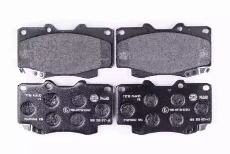 Комплект тормозных колодок, дисковый тормоз TOYOTA HILUX, HELLA PAGID (8DB355013481)