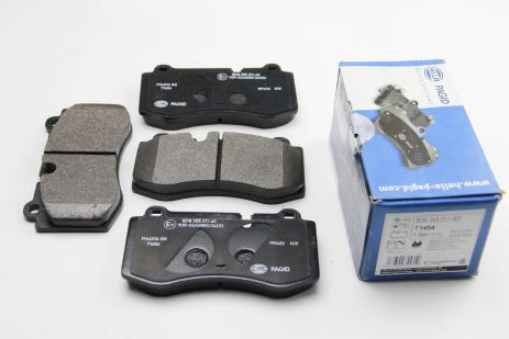 Колодки передние тормозные MB W221 05-13 (brembo), HELLA PAGID (8DB355011401)