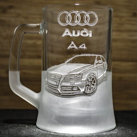 Келих для пива з гравіюванням Audi A4 SandDecor