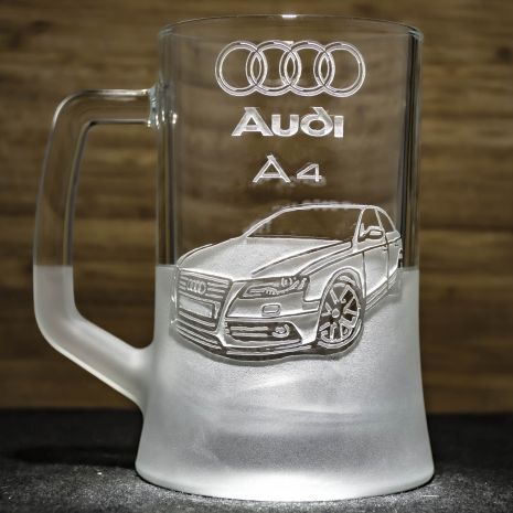 Келих для пива з гравіюванням Audi A4 SandDecor