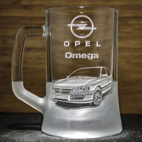 Пивний келих з гравіюванням автомобіля Opel Omega Опель Омега – подарунок для автолюбителя