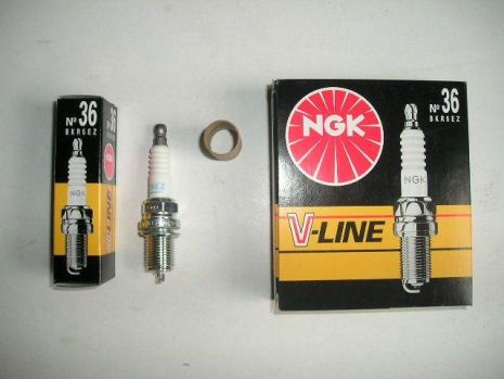 Свічка запалювання NGK V-Line 36 (BKR5EZ)