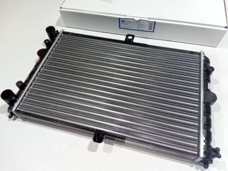 Радиатор охлаждения Sens, Лузар (LRc 01083) (2301-1301012-20)
