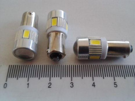 Лампа светодиод с/ц 12V T4W BA9s 6SMD (56 х 30) с линзой белая