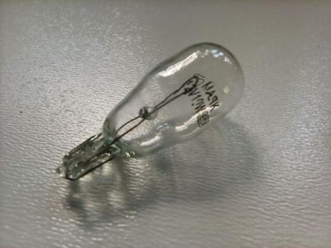 Лампа безцокольна МАЯК 12V W10W Standard (61220BU) (10 шт. в уп.) ціна за 1 шт