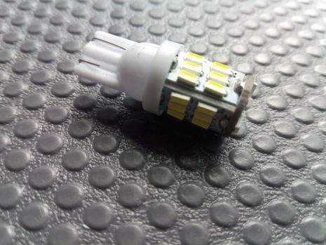 Лампа світлодіод 12V W5W T10 30SMD (30 х 15) КЕРАМІКА біла