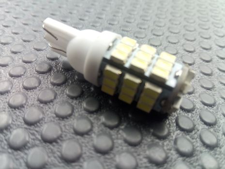 Лампа светодиод б/ц 12V W5W T10 42SMD (12 х 06) белая