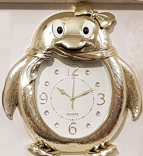 Настінний годинник дитячий "Пінгвін" Золото (50х45 см)