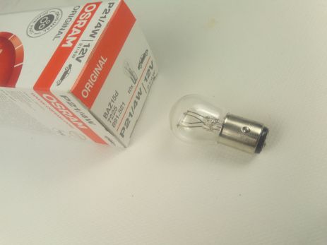 Лампа с цоколем OSRAM 12V P21/4W (7225) (10 шт. в уп.) со смещеным усиком (722502B) цена за 1 шт